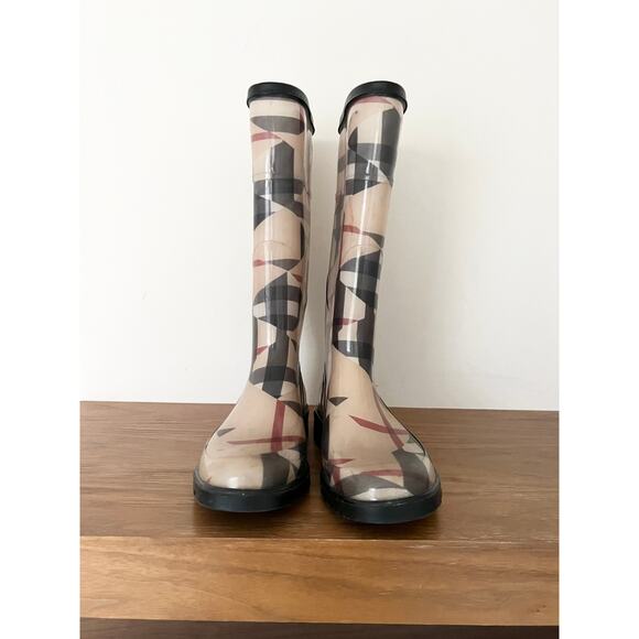 Burberry Round Toe Rubber Rain Boots Beige Women's Size 35 / 5 - Picture 6 of 16